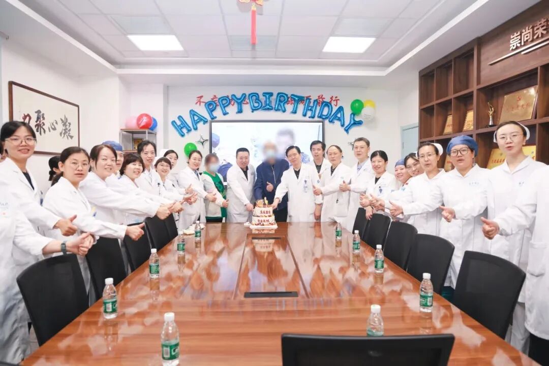 中科奥格第二例基因编辑猪-终末期肾病患者肾脏移植，术后满一个月